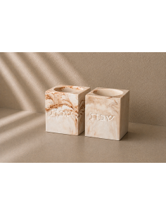 Paire de bougeoirs Chabbat Cube Grand Modèle effet marbre en plâtre