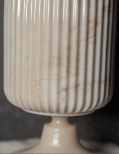 Verre de Kiddouch à pied Ciselé en résine epoxy Marbre 2